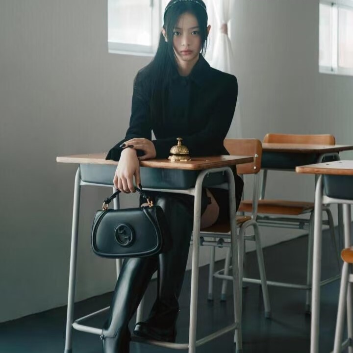 구찌 토트백 블론디 미듐