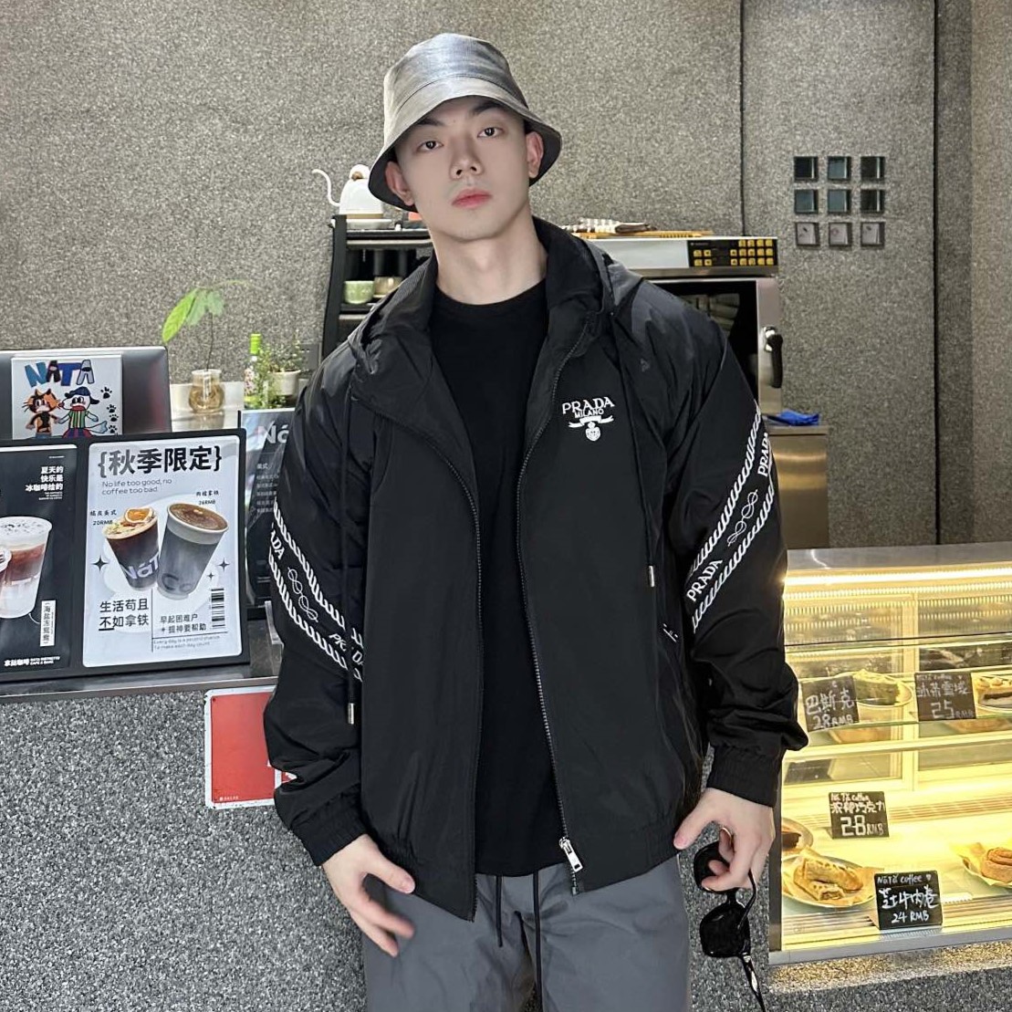 프라다 남성 자켓