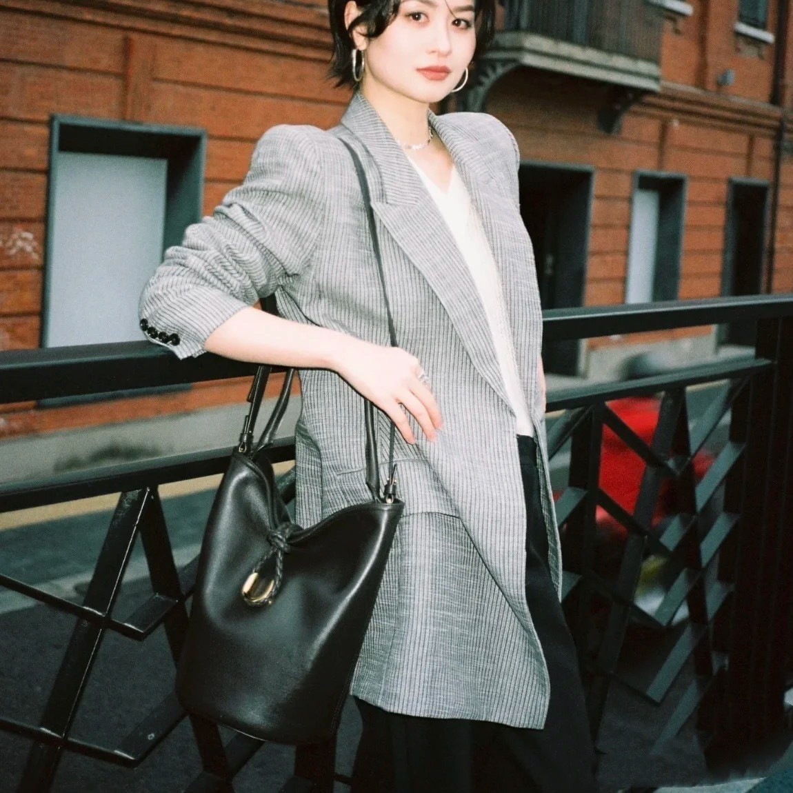 보테가베네타 리베타 BV25 815244