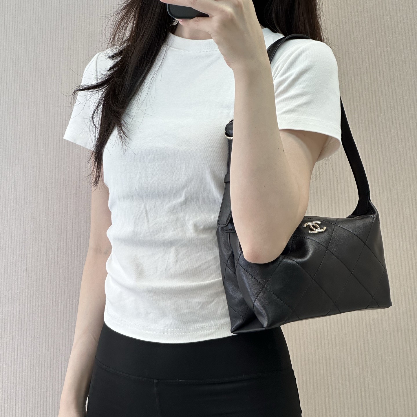 샤넬 26P 퀼팅 호보백