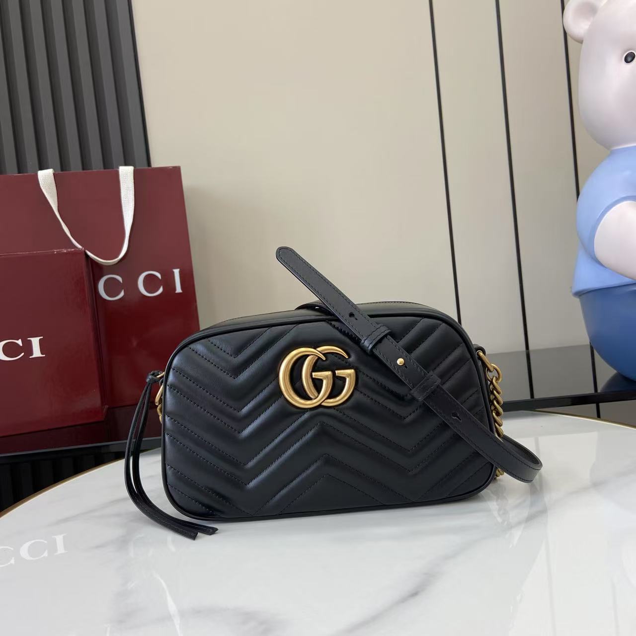 구찌 GG 마몽 스몰 카메라백 447632