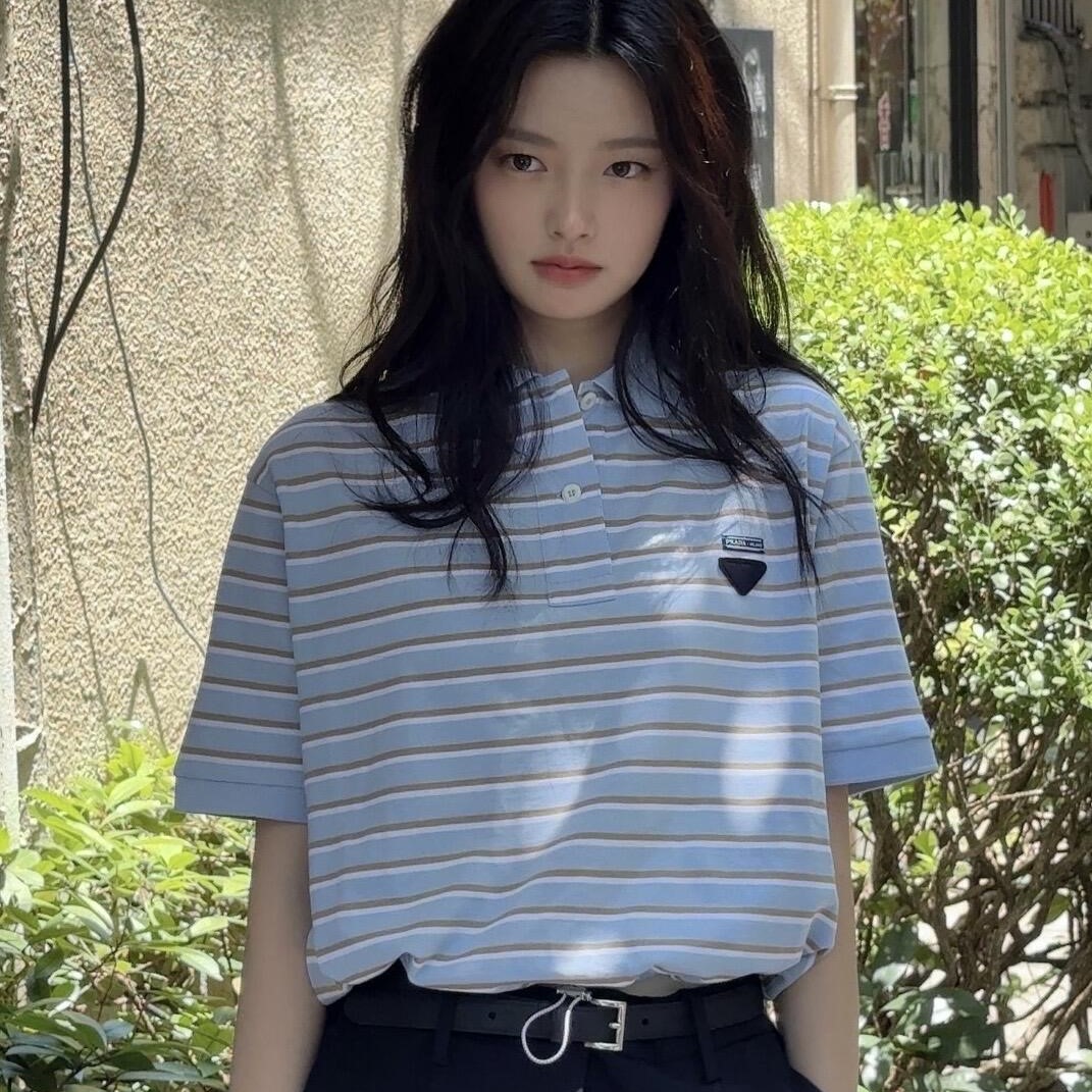 프라다 크롭 여성 폴로 반팔티