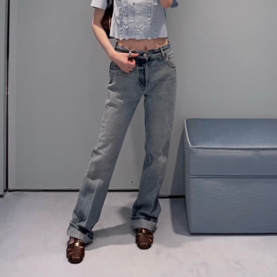 미우미우 여성 청바지