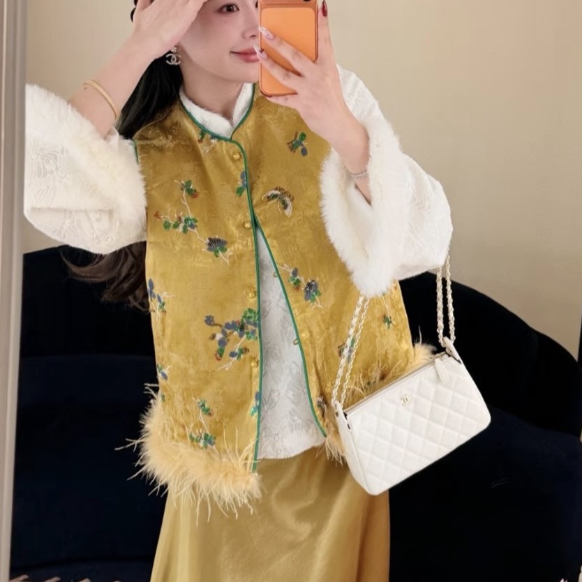샤넬 체인 미니 캐비어 파우치 체인백 AP4704