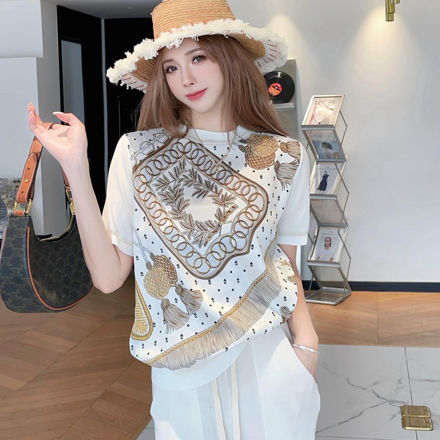 에르메스 여성 반팔티