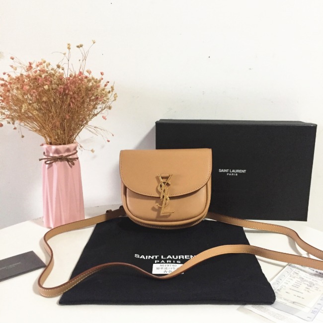 YSL 카이아 레더 스몰 크로스백