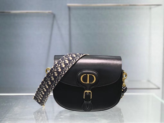 디올 Bobby Bag