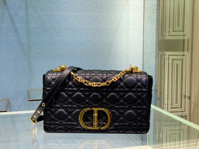 디올 Caro Bag