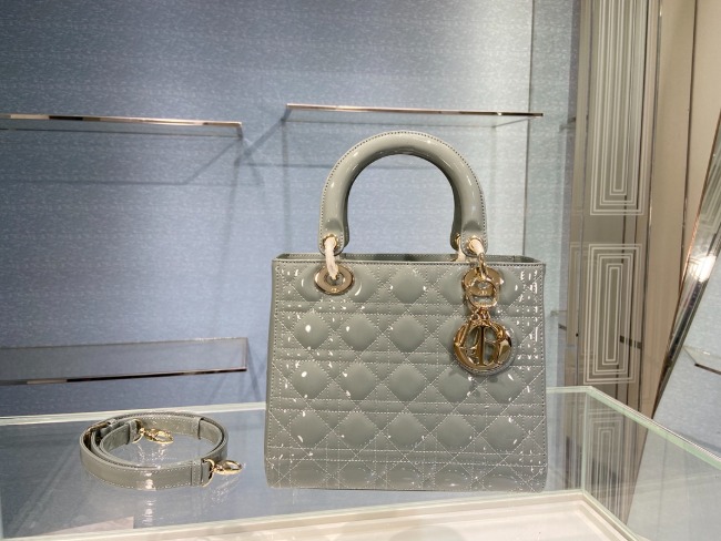 디올 Lady Bag