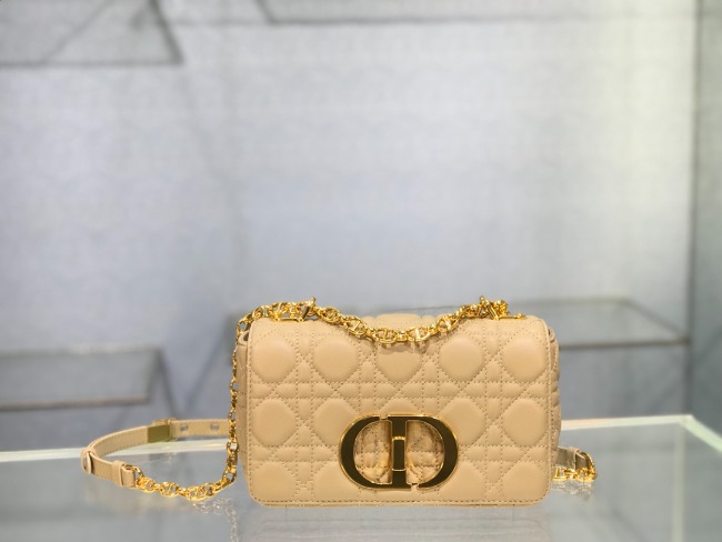 디올 Caro Bag