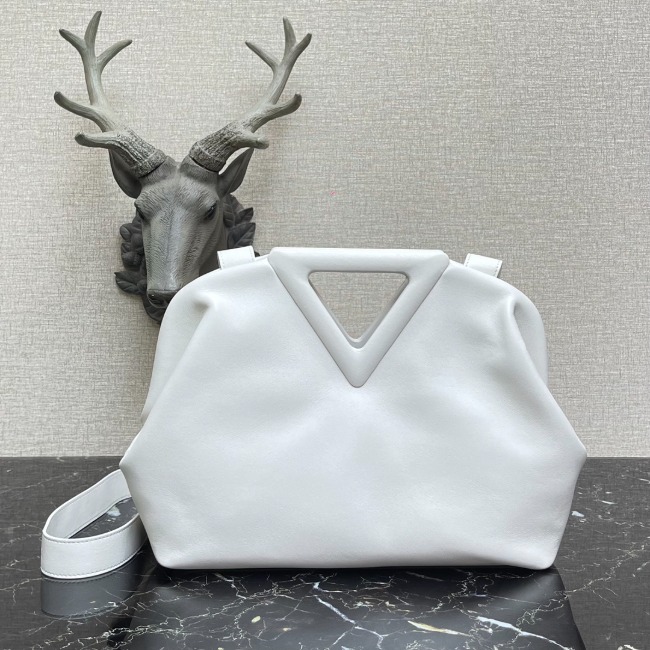보테가 Point Nappa Bag