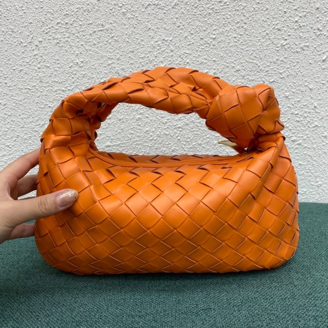 보테가 Mini Jodie Bag