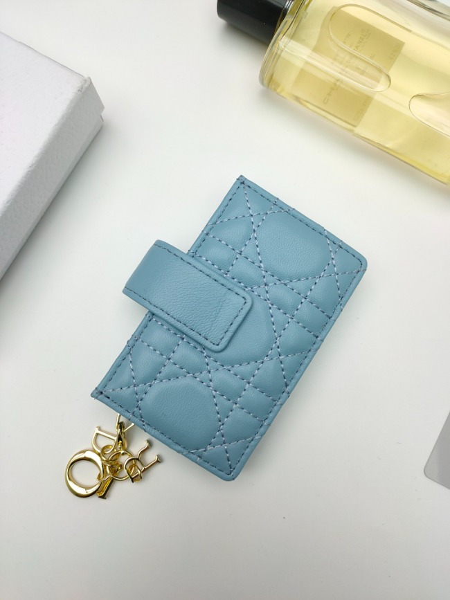 디올 LADY DIOR 스카이 카드지갑