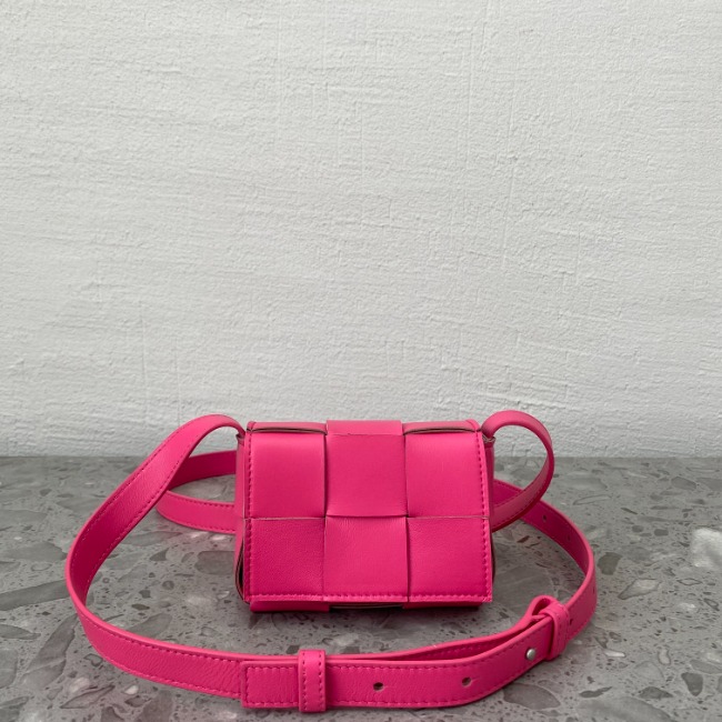보테가 mini Cassette Bag