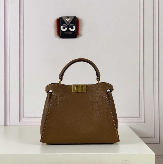 펜디 PEEKABOO ESSEESSENTIAL BAG
