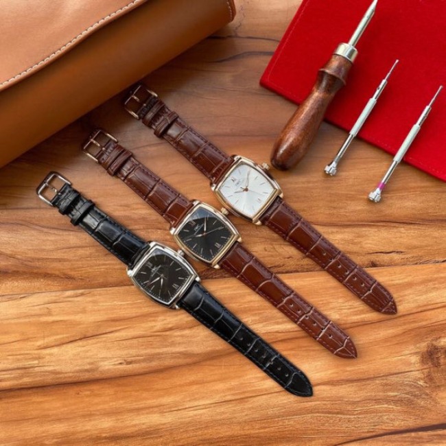 IWC 샤프하우젠 가죽시계