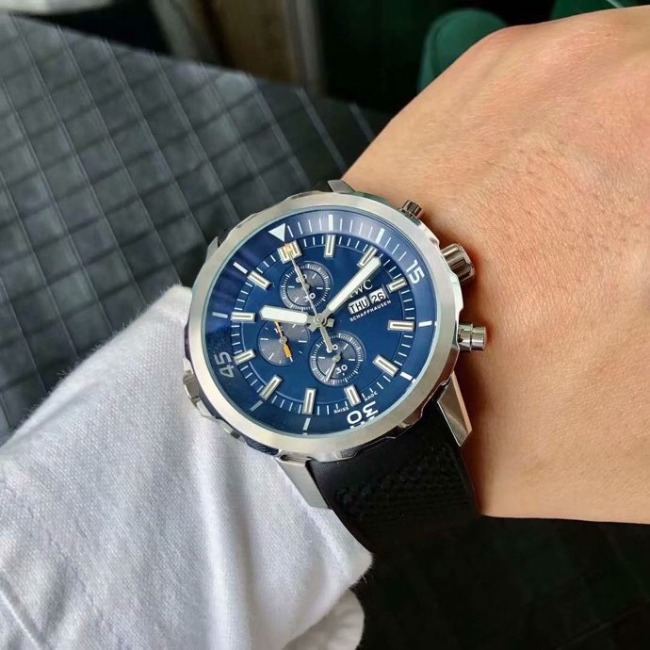 IWC 샤프하우젠 가죽시계