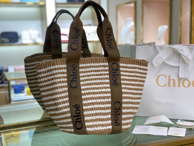 끌로에 LARGE WOODY BASKET 토트백