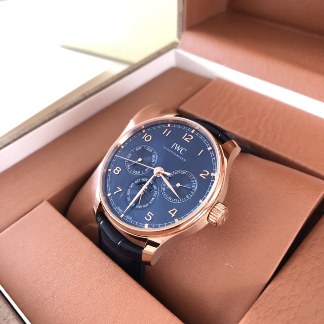 IWC 시계
