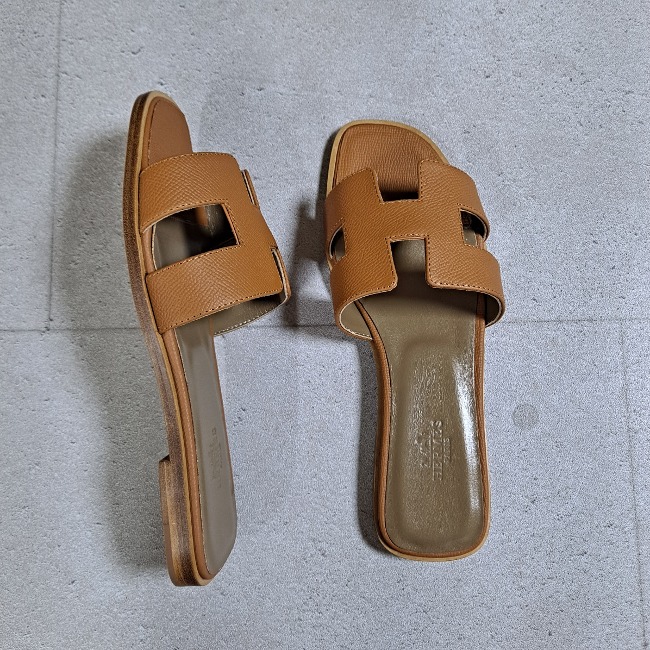 에르메스 오란 슬리퍼 여성